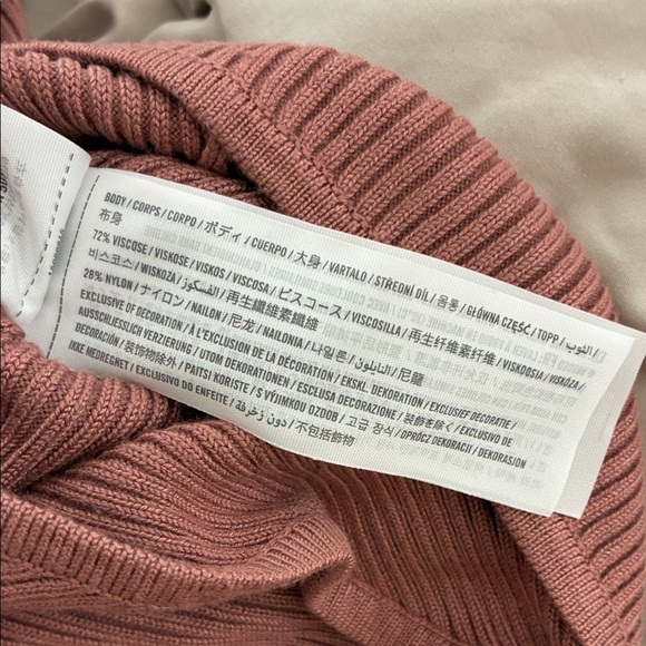 Abercrombie & Fitch Mauve Ribbed Bodysuit - Picture 6 of 8